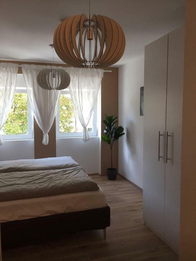 Koblenz Sued Exklusive Und Zentrale Designer Wohnung Luaran gambar